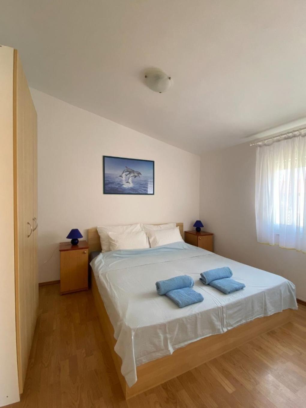 Apartments Draga - Comfortable & Afordable วีร์ ภายนอก รูปภาพ