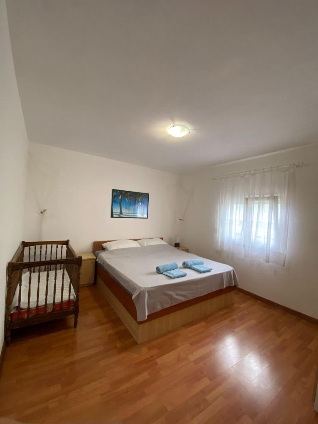 Apartments Draga - Comfortable & Afordable วีร์ ภายนอก รูปภาพ