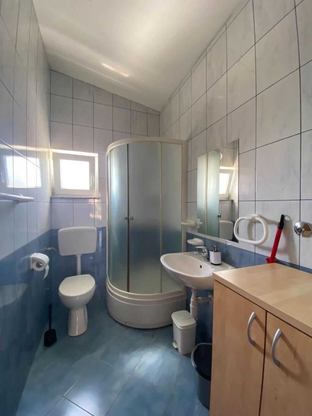 Apartments Draga - Comfortable & Afordable วีร์ ภายนอก รูปภาพ